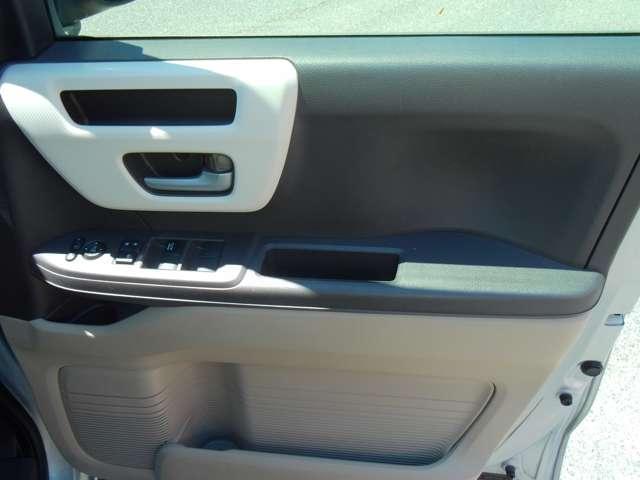 24093306_carP_l_18.jpg