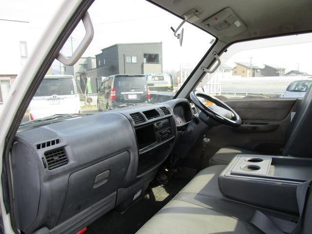 22836910_carP_l_10.jpg