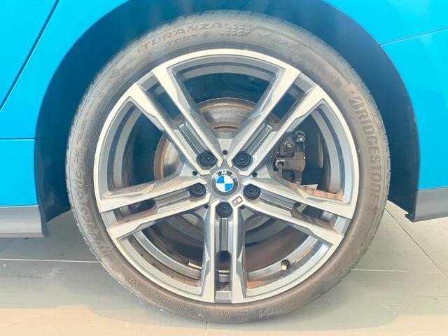 25118149_carP_l_18.jpg