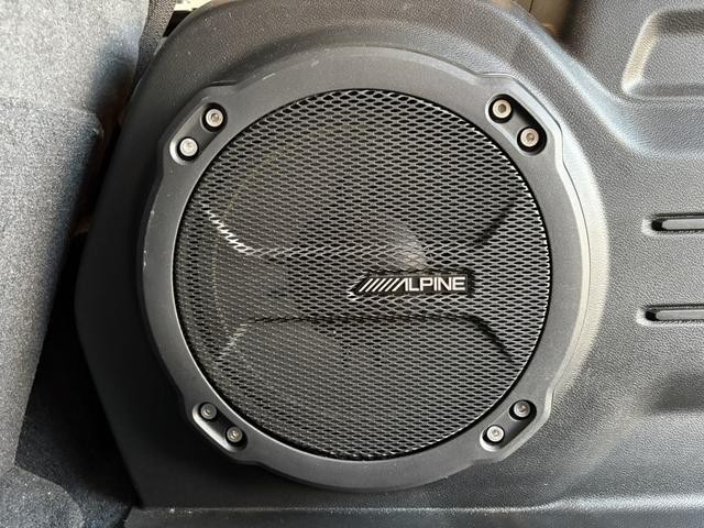25572847_carP_l_17.jpg