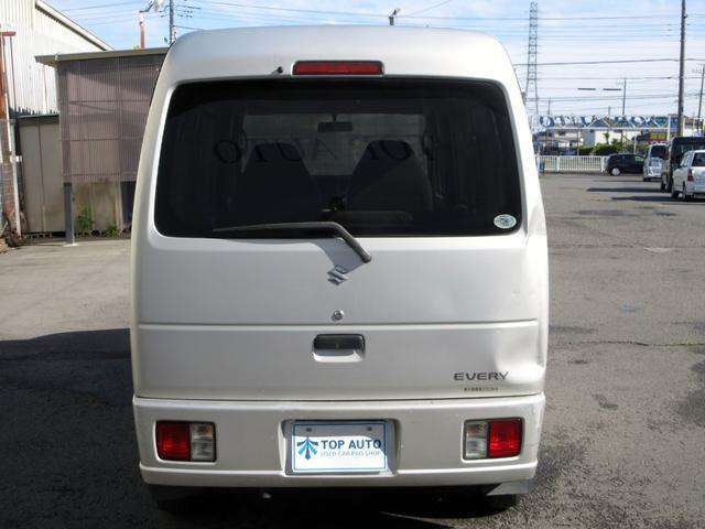 0503263A30260505W00814.jpg