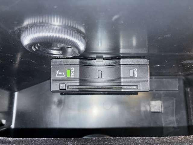 25567534_carP_l_2.jpg