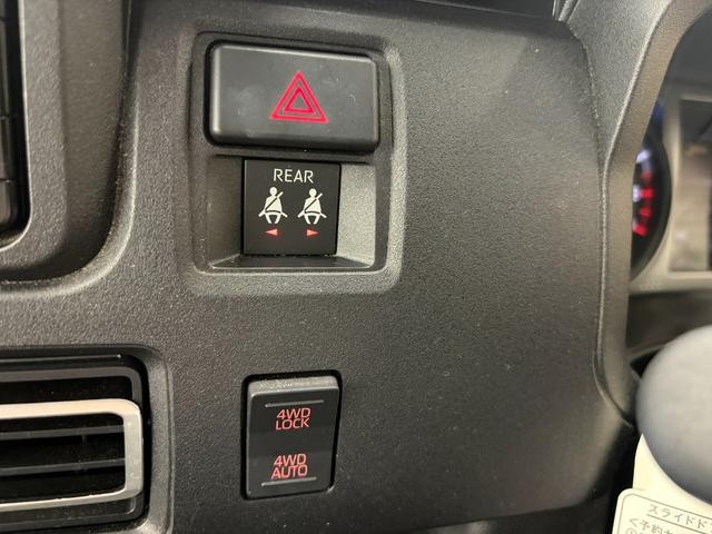 0300353A30260731W00105.jpg