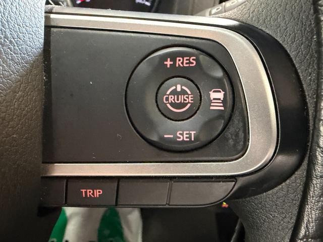 0300353A30260731W00110.jpg
