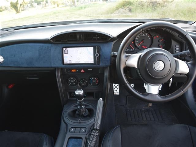 27185927_carP_l_19.jpg