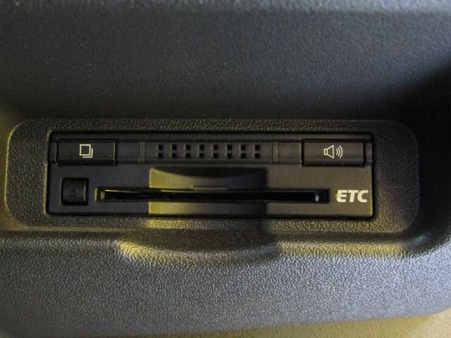 0560837A30260402W00117.jpg