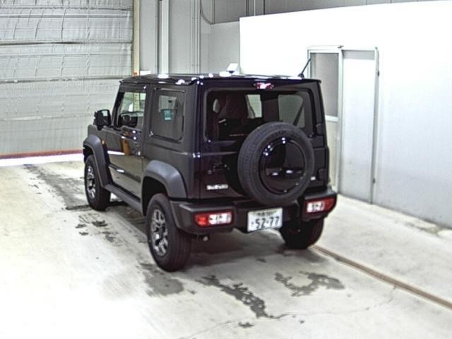 27167517_carP_l_10.jpg