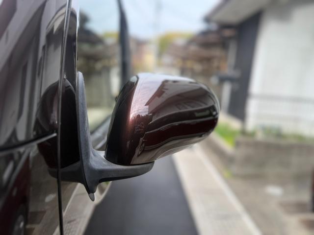 0704305A30260410W00117.jpg
