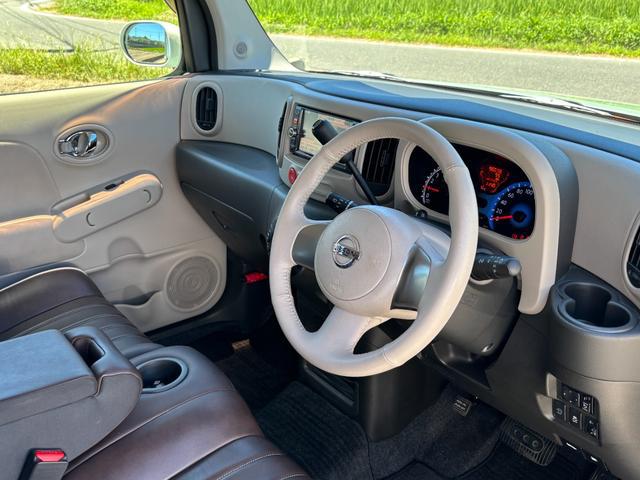 0804735A30250729W00102.jpg