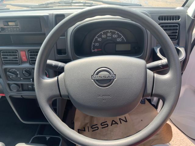 0903616A30260415W00217.jpg