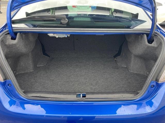 26468686_carP_l_8.jpg