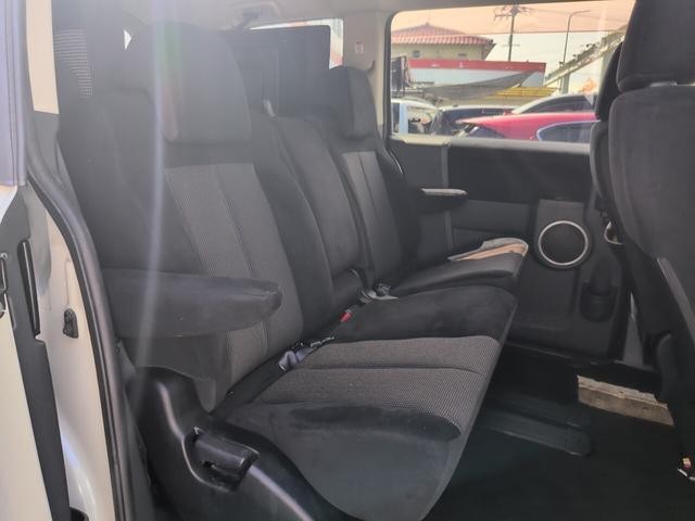 26287391_carP_l_14.jpg