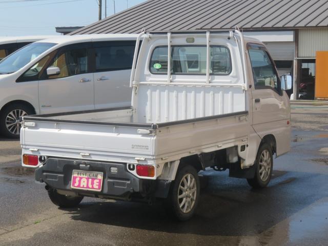 24619696_carP_l_17.jpg
