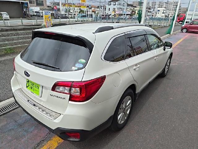 26048612_carP_l_3.jpg