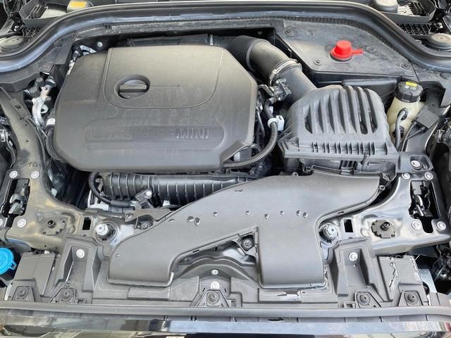 24521266_carP_l_3.jpg