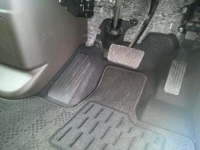 24995124_carP_l_20.jpg