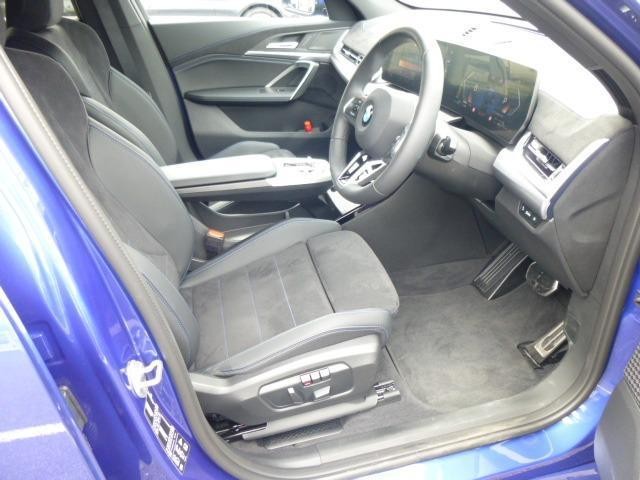 24112924_carP_l_10.jpg