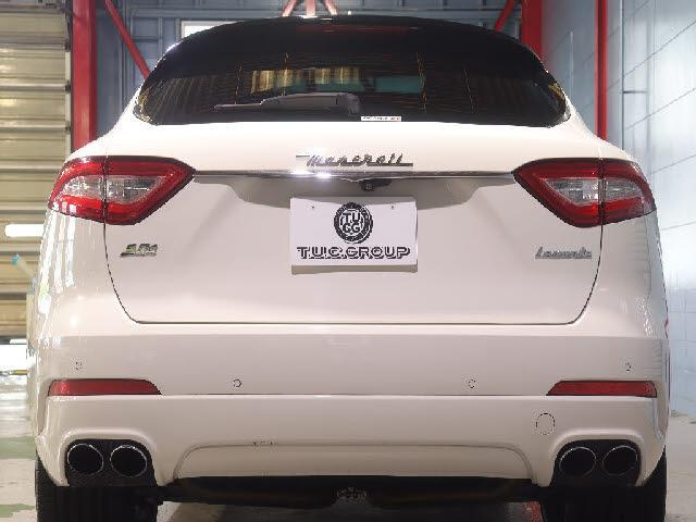 24995762_carP_l_13.jpg