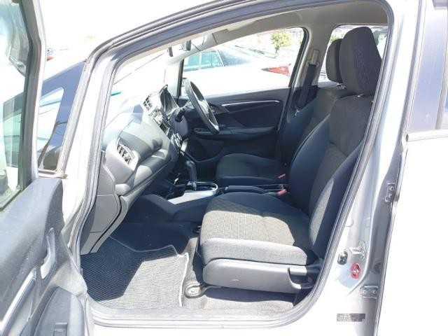 26028341_carP_l_11.jpg