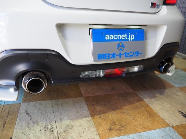 25566840_carP_l_7.jpg
