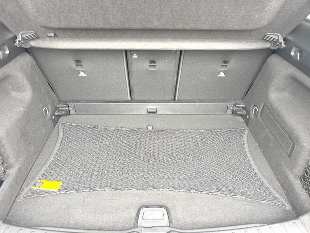 24828231_carP_l_5.jpg