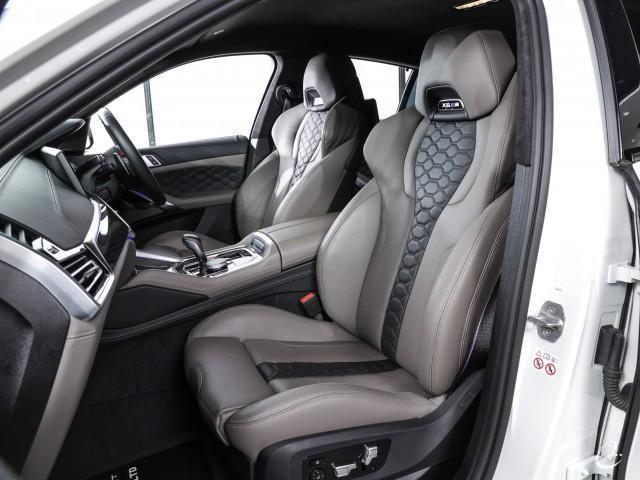 24074432_carP_l_10.jpg