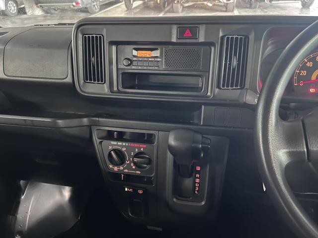 25308647_carP_l_6.jpg