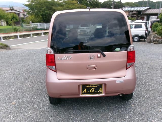 25885631_carP_l_18.jpg
