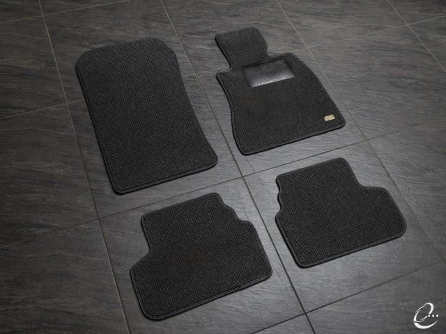 23438444_carP_l_16.jpg