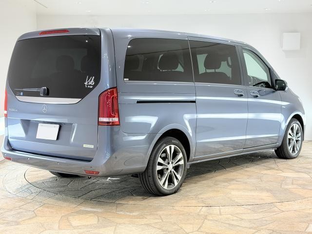 27099684_carP_l_15.jpg