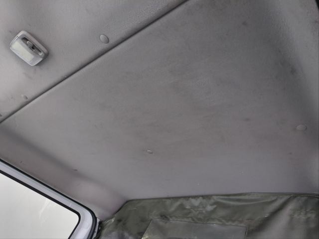 25694359_carP_l_12.jpg