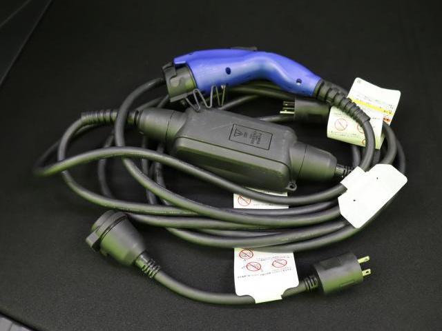 24274297_carP_l_8.jpg