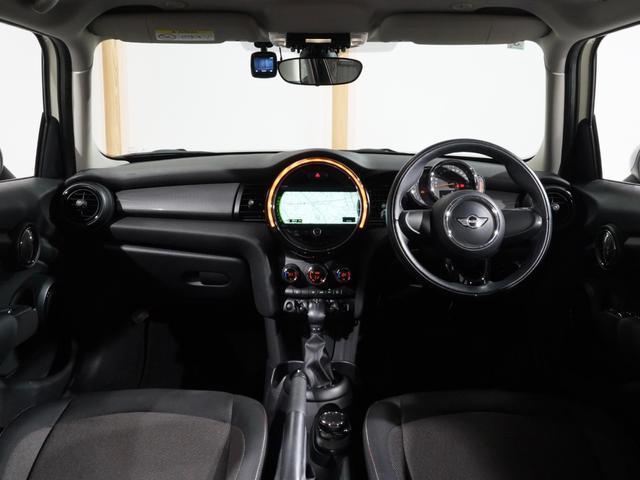 24089617_carP_l_4.jpg