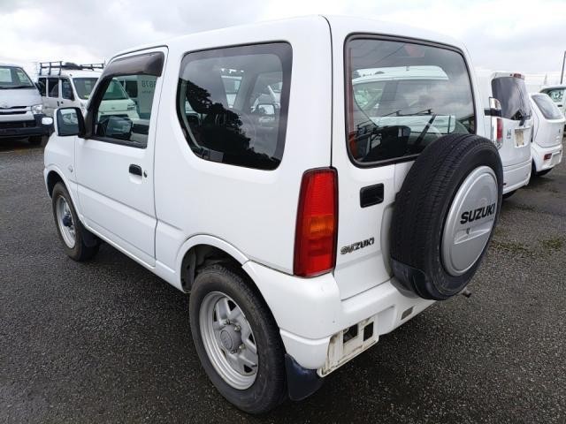 27032652_carP_l_10.jpg