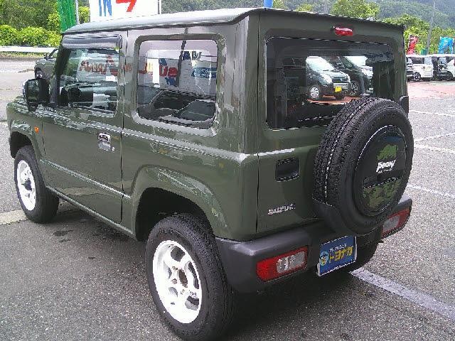 24988290_carP_l_13.jpg