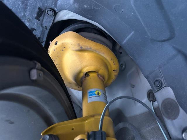 24089841_carP_l_20.jpg