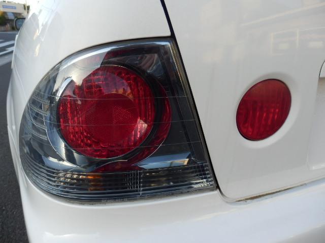 23496817_carP_l_20.jpg