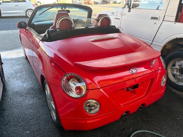 0708210A30261027W00209.jpg