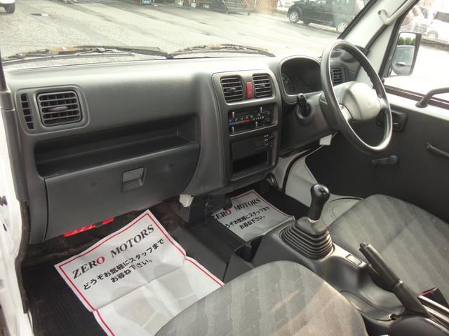 0509025A30250905W00304.jpg