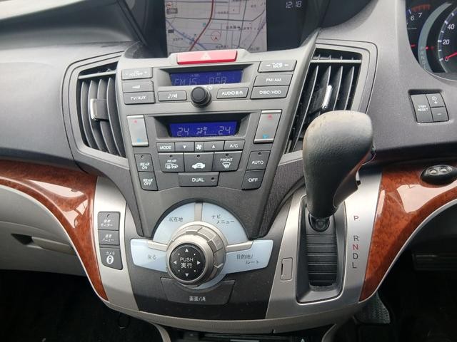 1000401A30261020W00110.jpg