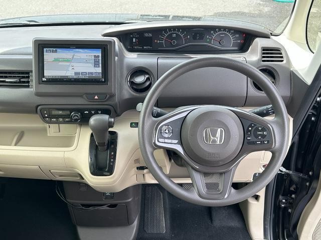 24741639_carP_l_15.jpg