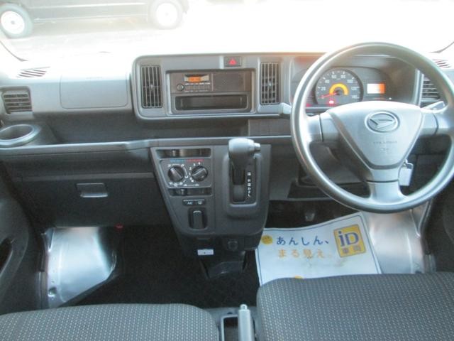 0550673A30261027W00316.jpg