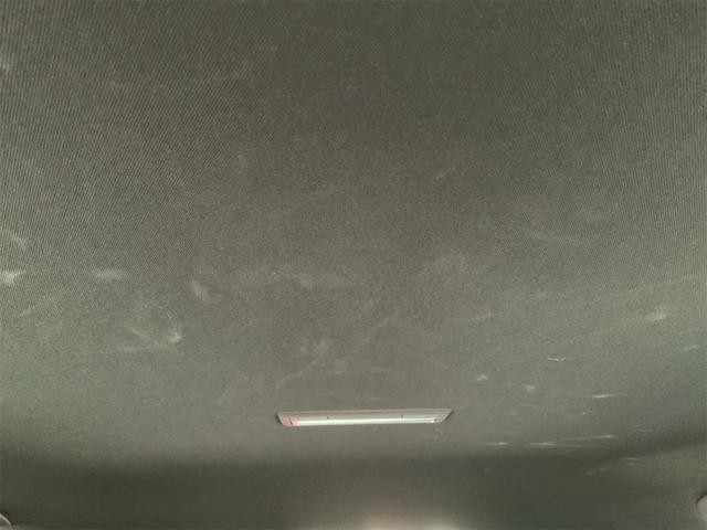 0561155A30260929W01111.jpg