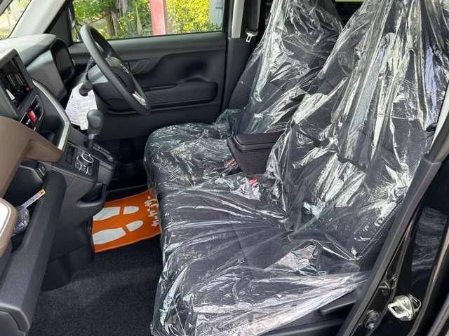 25581077_carP_l_19.jpg