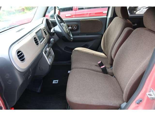 23806292_carP_l_5.jpg