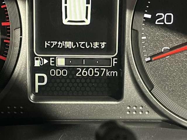 26748330_carP_l_3.jpg