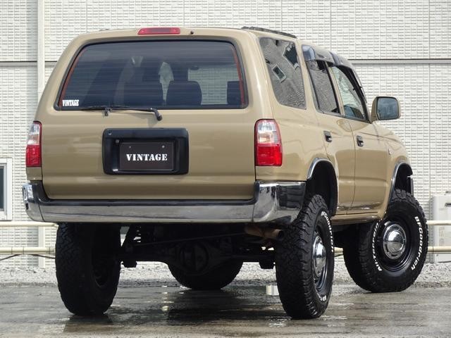 25358677_carP_l_5.jpg