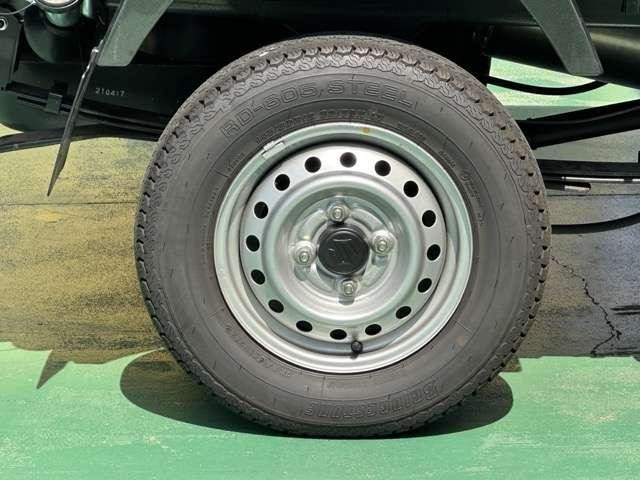 25034891_carP_l_6.jpg