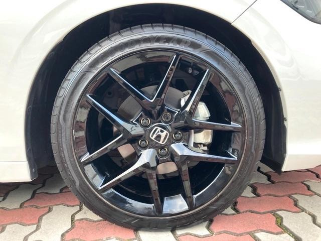 26731095_carP_l_6.jpg