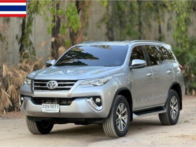 24233665_carP_l_1.jpg